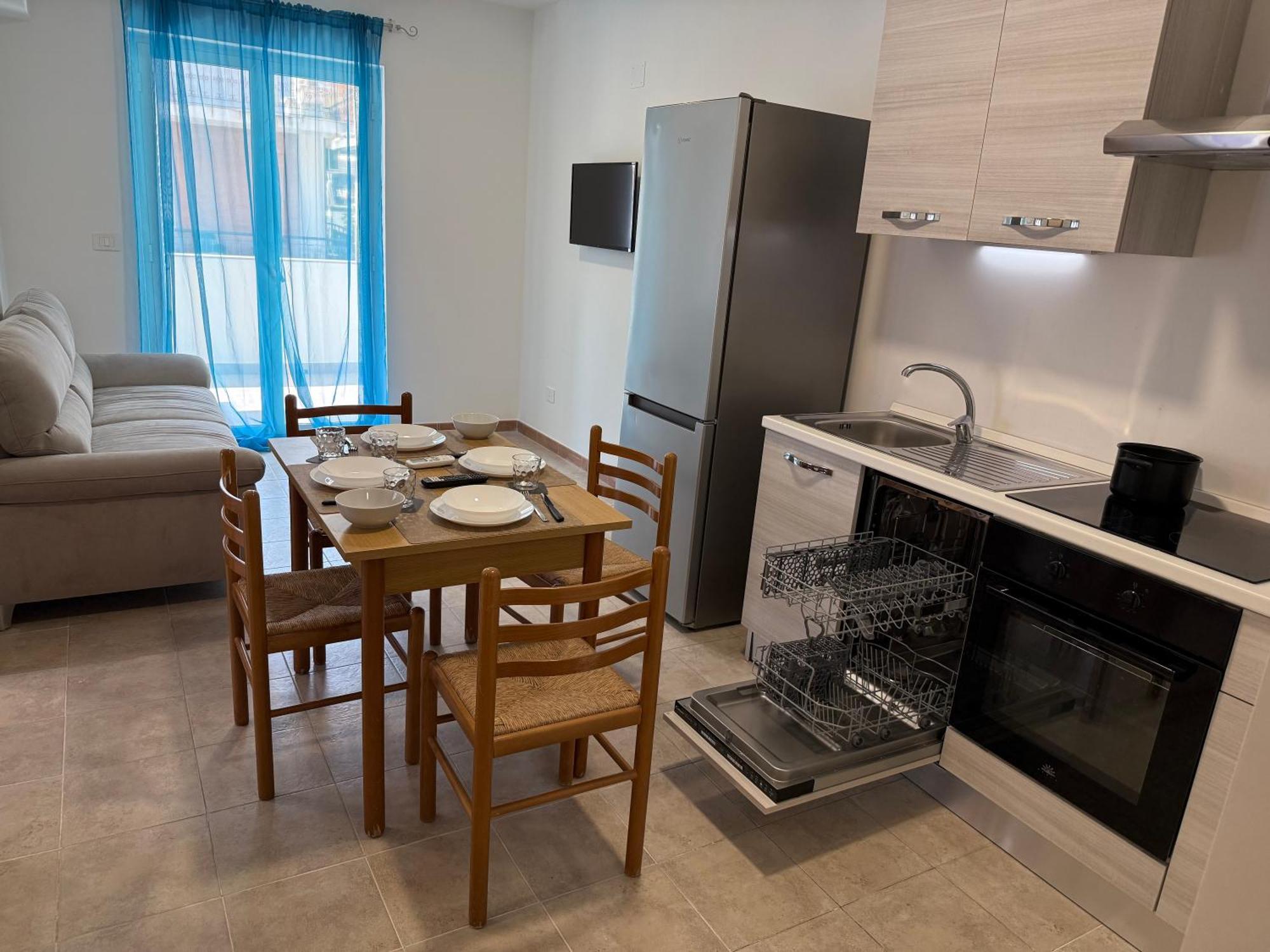 Family House Letojanni Taormina Daire Dış mekan fotoğraf